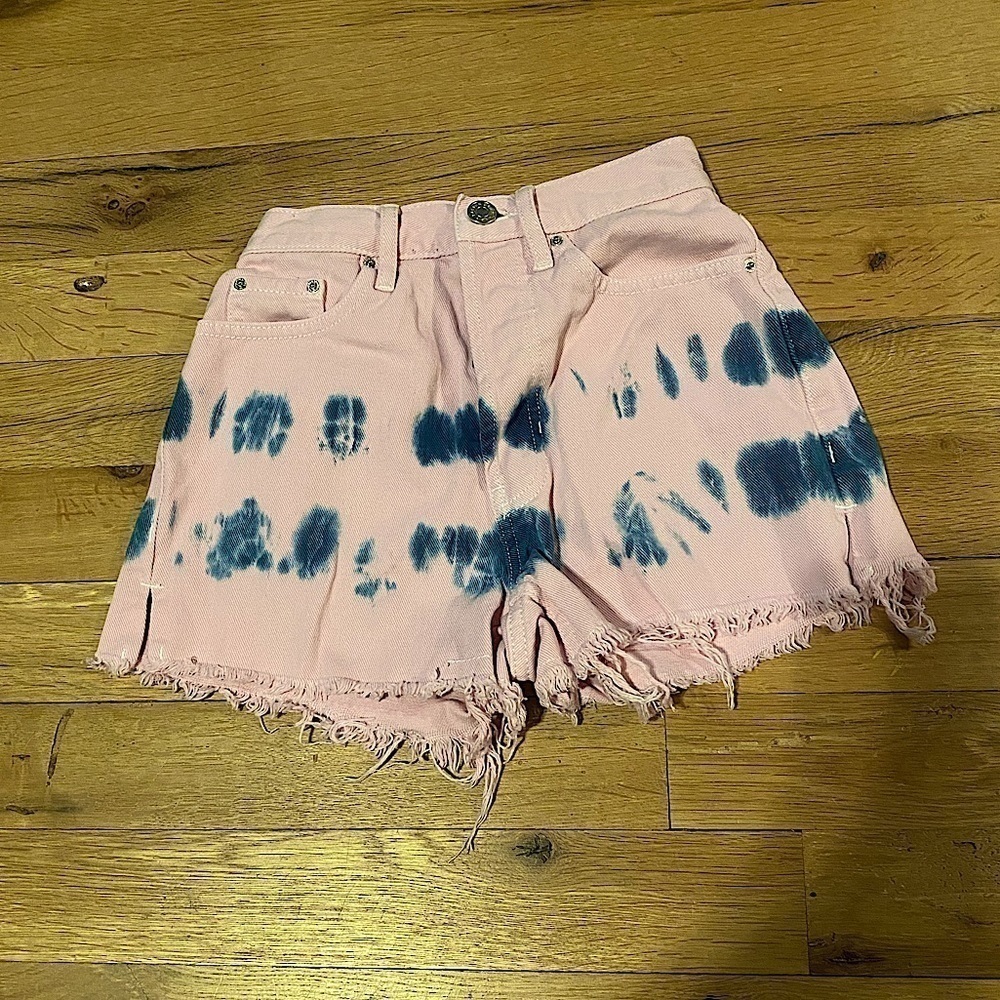 Pacsun Paint Smear Style Shorts Size 22 ⭐️